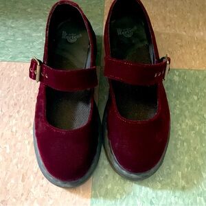 Dr. Martens’ Mary The Original with Bouncing Soles Size 9 U.S.